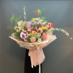FRENCH FLOWER SHOP LA REVE 라레브 on Instagram: “꽃을 디자인하다. THE FRENCH FLOWERSHOP LA REVE . 대형 꽃다발이지만... 