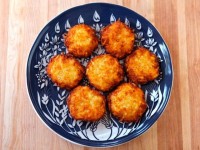 Crispy Panko Potato Latkes - Hanukkah Recipe & Tutorial | Hanukkah food, Potato latkes, Kosher cooking