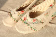 생활 속 자수 레시피 : 네이버 포스트 | Ballet dance slippers, Clothing and shoes