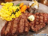 스테이크에 있는 핀