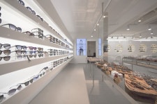 Secondface / Mootaa #www.mootaa.info #mootaa #interior # design #Branding #maezm #glasses store interior #white tone #simple #무타