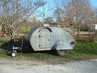 Very cool teardrop trailer | 작은 집