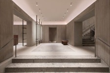 *클래식 모던 인테리어 플래그스토어 Zadig & Voltaire flagship store, Paris – France | 모던 인테리어, 리셉션 디자인, 점포 디자인