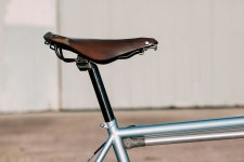 Riding에 있는 HY님의 핀