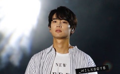 #shinee #onew #taemin #jonghyun #minho #key #사이니 #오뉴 #태민 #종현 #민효 #키 #잘했어 | Korean model, Minho, Singer