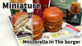 미니어쳐 햄버거 만들기 * 롯데리아 모짜렐라 인더버거(2015 크리스마스 버전) - Miniature Mozzarella hamb... | Miniature... 