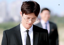 더쿠 - 근데 양정도 서인국 필모중에 >상대적으로< 캐릭언급 덜한거같아