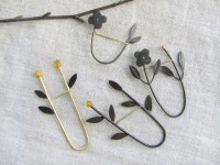 Brooch에 있는 Juhnis님의 핀 | 금속공예