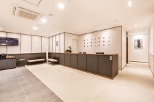 송도한의원 - 송도미올한의원 인테리어 사진 찍었어요 | 인테리어, 상점 내부, 카운터 디자인