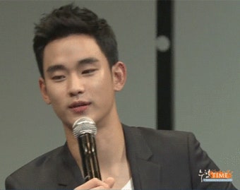 김수현 일본 프로듀사 프로모션 팬미팅 지난 8월에 있던 팬미팅^^ 광고영상 - 약간 첨 보는 것도 몇개 있고...