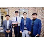 47.4 mil Me gusta, 422 comentarios - 박해진 (@parkhaejin_official) en Instagram: . “소방청의 따뜻한 3D스캔 상패 감사합니다. 119상... 