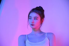 LANA on Instagram: “💜💖 #라나 #스웨틀라나 #유라나 #솔로 #케이팝 #솔로이스트 #아이돌 #svetlana #yoolana #solo... 