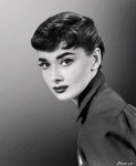 Audrey Hepburn | 연예인, 오드리 햅번, 빈티지 패션 사진