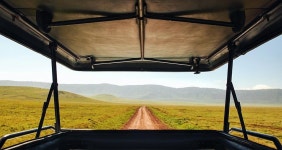 On instagram by dohanism #landscape #contratahotel (o) http://ift.tt/1TJjl2P run  고고씽 @ngorongoro  넘 추워서 아프리카 사진으로... 