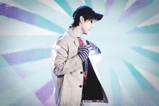 끼부리지누🐰 on | Raincoat, Fashion, Jackets