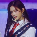 Pin de ⠀ em 이현서 em 2022