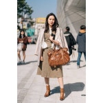 Watch the Best YouTube Videos Online -  서울패션위크 촬영 이번 시즌 내 최애모델 수연님 - - photo : @mikuni_studio model... 