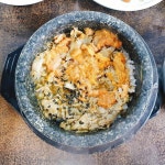 백만년만에 올리는 인스타 ㅋㅋ 아침으로 먹었던 #전복성게돌솥밥... 먹었던 #전복성게돌솥밥 과 #성게미역국 진짜 핵존맛 초강추... 