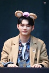 ปักพินโดย 정명 지 ใน 옹성우❤️