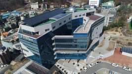 경기과학고등학교. GSHS. GYEONGGI SCIENCE HIGH SCHOOL.에 있는 Lee Je Sik 이제식 Sesilart님의 핀