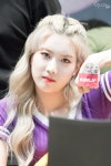 달그림자 on Twitter in 2021 | Odd eyes, Lips, Pics