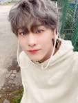 [210111] OUI Ent. (위엔터테인먼트) on NAVER | Sou uma bagunça