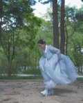 수포토📷 on Instagram: “동양화같은 사진 . . 📷 #fujixt30 model: @stherj17” | Hanbok, Korean hanbok, Korean traditional... 