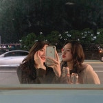 닦아주고 싶은 광안리 어딘가의 거울 내 묭실메이트랑 같이 머리하고 노상까면서 수다떠는게 젤 꿀잼♥️ | Instagram posts... 