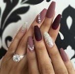 스톤네일에 있는 혜진 김님의 핀 | 예쁜 손톱, 네일아트 디자인, 아크릴 네일 디자인