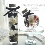 Pin by 보현 전 on 하바리움 | Flower bottle, Dried flowers, Ramadan decorations