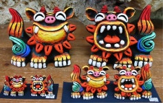 「도자기」おしゃれまとめの人気アイデア｜Pinterest｜010-2275-0892 | シーサー 置物, 図画工作, 小石アート