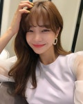 지윤미さんはInstagramを利用しています:「#비비드윤 일본에 있어도 업뎃공지는 해드려야지요:) 오늘은 인기많던코디... 