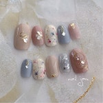 보누므 네일(BONUM NAIL) | Pin by 아람 김 on Uñas bonitas | Minimalist nails, Beauty nails design, Engagement nails