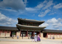 좋아요 200개, 댓글 10개 - Instagram의 권일민(@bukak123)님: Gyeongbokgung Palace, Seoul, Korea (경복궁, 서울, 한국)... 