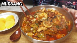 리얼먹방:) 해물짬뽕(?) 고기짬뽕(?) ★ 눈오는날엔 짬뽕ㅣ Spicy jjambbongㅣREAL SOUNDㅣASMR MUKBANGㅣEATING SHOWㅣ | Resep... 