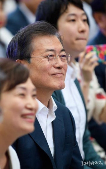 문재인 대통령 '최저임금 사과' 호되게 비판한 글 | 대통령, 최저임금, 뉴스