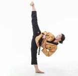 Taekwondo girl에 있는 Min Kim님의 핀 | 무술, 운동, 건강 운동