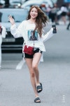 MAINLINE 메인라인 on Twitter | Famous models, Gfriend sowon, Nice tops