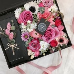 안양꽃집 유어플라워(Your Flower) on Instagram: “* 안양일번가꽃집 유어플라워(Your Flower) 031-466-4564 용돈박스는 색감톤으로... 