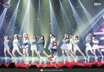 181101 엠카운트다운 IZ*ONE - 라비앙로즈(La Vie en Rose) 현장포토 : 네이버 포스트 (Có hình ảnh) | Người nổi tiếng