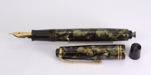 MONTBLANC 224 DARK Green Marbled Vintage Fountain Pen Denmark 1941 RARE - $645.00 | PicClick | 만년필