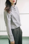 tomboy-style : grey-stripe-shirts. | 프로페셔널 스타일, 여성 패션