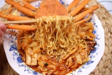 집에서도 가능한 백종원 불맛 나는 짬뽕라면 만들기 | 요리, 식품 아이디어, 레시피