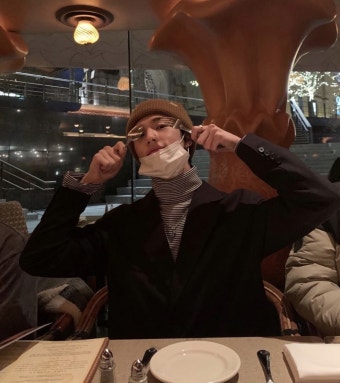 Stray Kids (스트레이 키즈) Instagram Update “안뇽 시카고 #straykids #Lovestay” 200206 in 2020 | Boyfriend material...