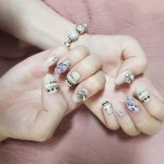 #네일아트 #네일디자인 #뷰티 #선릉 #강남 #송이네일 #nailart #naildesign #… | Diamond, Diamond earrings, Jewelry