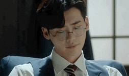 Lee Jong Suk  (이 종 석)에 있는 VG (비찌)님의 핀