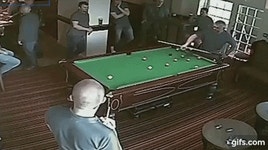 발로하는 당구(이미지 포함) | 유머