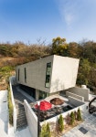 숲속에 정박한 배를 닮은 군자동 근린생활시설 | Architecture design, Arch house, House design