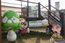빙하타고 내려온 아기 공룡 둘리와 귀여운 친구들을 만날 수 있는 서울 <둘리뮤지엄> | Corea