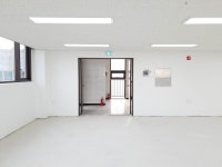 고층으로 전망과 채광이 매우 좋은 홍대사무실 - 서교동지킴이(이미지 포함) | 블로그, 사무실